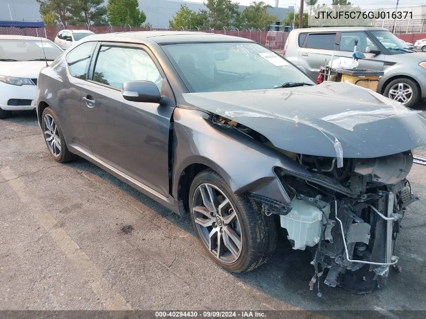 JTKJF5C76GJ016371 2016 Scion Tc