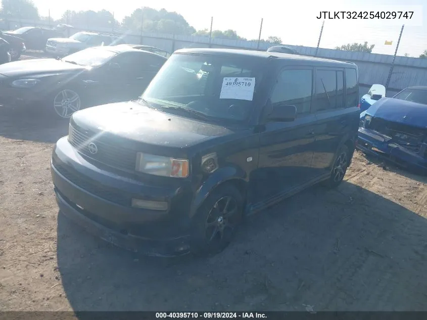 2005 Scion Xb VIN: JTLKT324254029747 Lot: 40395710