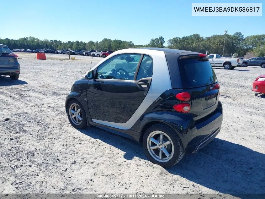 2013 Smart Fortwo Pure/Passion VIN: WMEEJ3BA9DK586817 Lot: 40545777