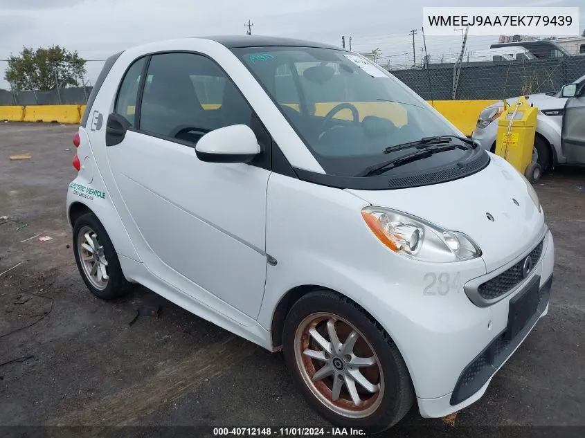 2014 Smart Fortwo Electric Drive Passion VIN: WMEEJ9AA7EK779439 Lot: 40712148