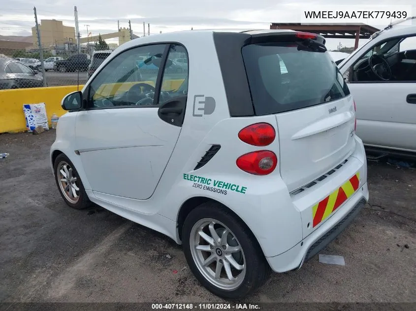 2014 Smart Fortwo Electric Drive Passion VIN: WMEEJ9AA7EK779439 Lot: 40712148