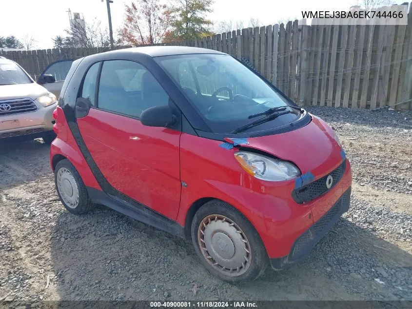 2014 Smart Fortwo Passion/Pure VIN: WMEEJ3BA6EK744466 Lot: 40900081