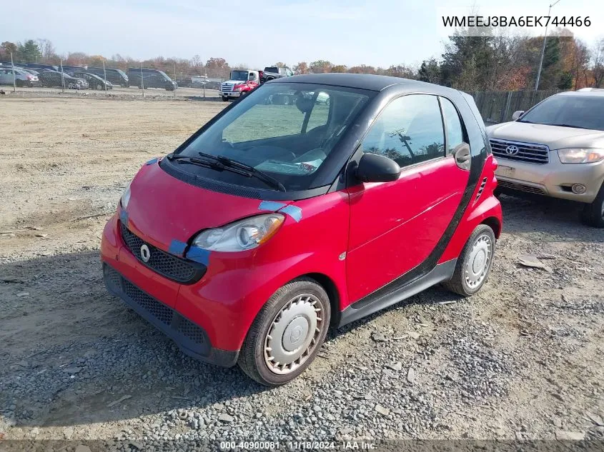 2014 Smart Fortwo Passion/Pure VIN: WMEEJ3BA6EK744466 Lot: 40900081