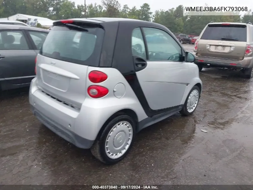 2015 Smart Fortwo Passion/Pure VIN: WMEEJ3BA6FK793068 Lot: 40373840