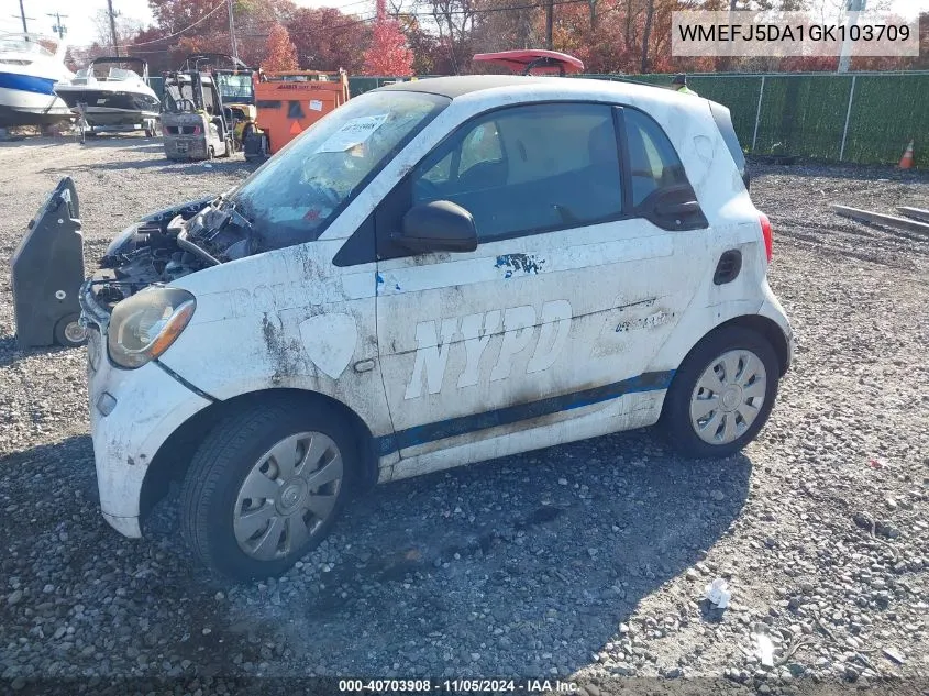 2016 Smart Fortwo VIN: WMEFJ5DA1GK103709 Lot: 40703908