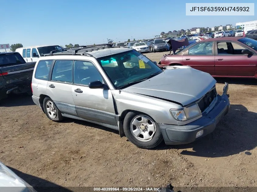 1999 Subaru Forester L VIN: JF1SF6359XH745932 Lot: 40399964