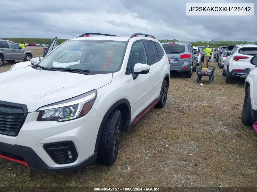 2019 Subaru Forester Sport VIN: JF2SKAKCXKH425442 Lot: 40542157