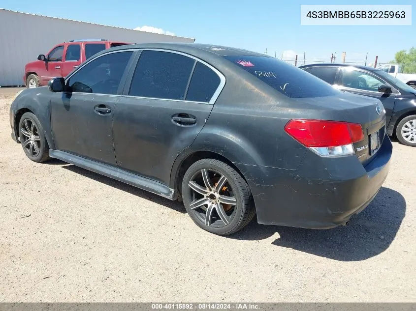 2011 Subaru Legacy 2.5I Premium VIN: 4S3BMBB65B3225963 Lot: 40115892