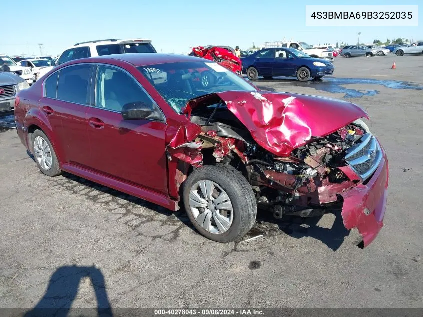 2011 Subaru Legacy 2.5I VIN: 4S3BMBA69B3252035 Lot: 40278043