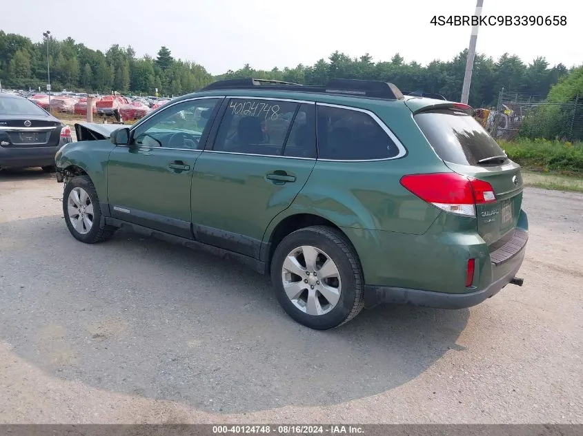 2011 Subaru Outback 2.5I Limited VIN: 4S4BRBKC9B3390658 Lot: 40124748