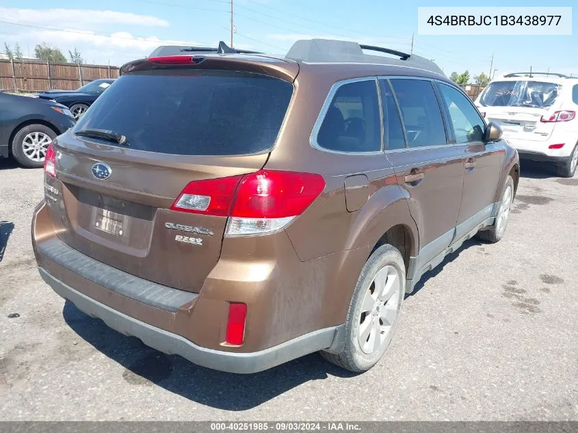 4S4BRBJC1B3438977 2011 Subaru Outback 2.5I Limited