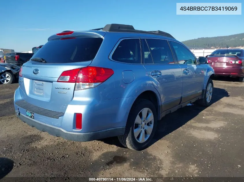 4S4BRBCC7B3419069 2011 Subaru Outback 2.5I Premium