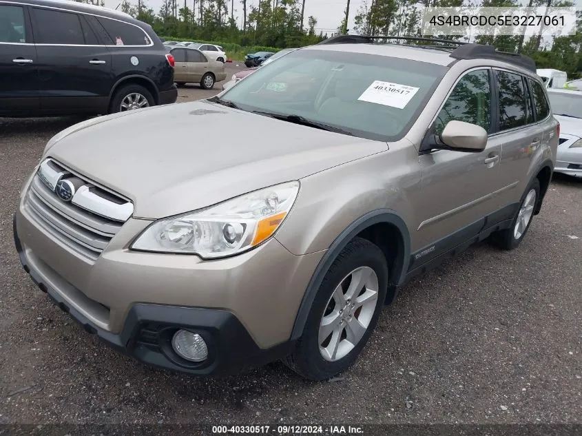 4S4BRCDC5E3227061 2014 Subaru Outback 2.5I Premium