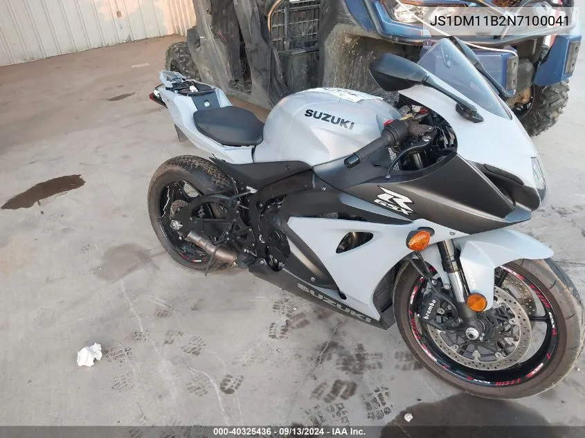 2022 Suzuki Gsx-R1000 VIN: JS1DM11B2N7100041 Lot: 40325436