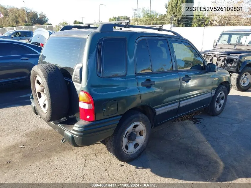 2002 Suzuki Vitara Jls VIN: 2S3TE52V526109831 Lot: 40814437