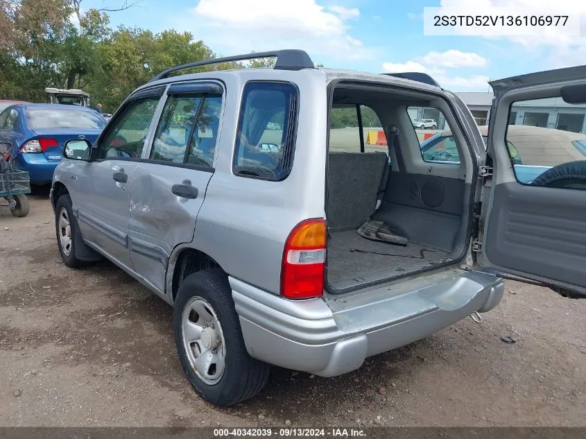 2003 Suzuki Vitara VIN: 2S3TD52V136106977 Lot: 40342039