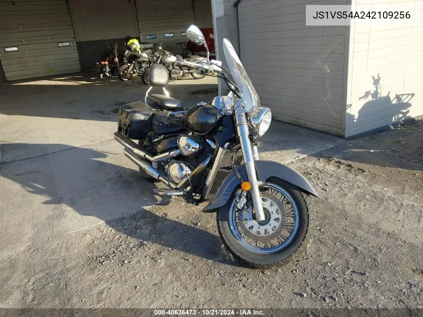 2004 Suzuki Vl800 VIN: JS1VS54A242109256 Lot: 40636473