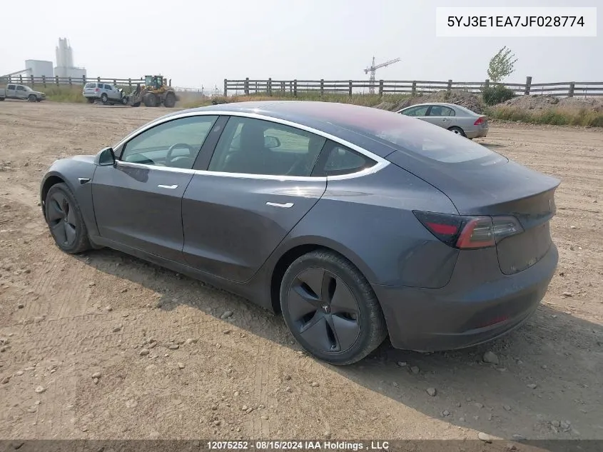 5YJ3E1EA7JF028774 2018 Tesla Model 3 Long Range/Mid Range