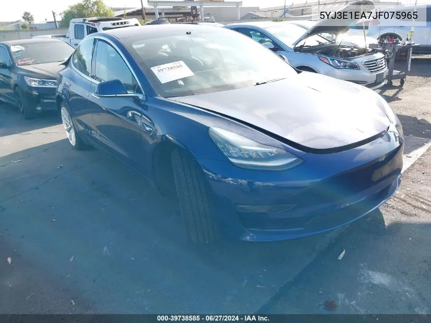 5YJ3E1EA7JF075965 2018 Tesla Model 3 Long Range/Mid Range