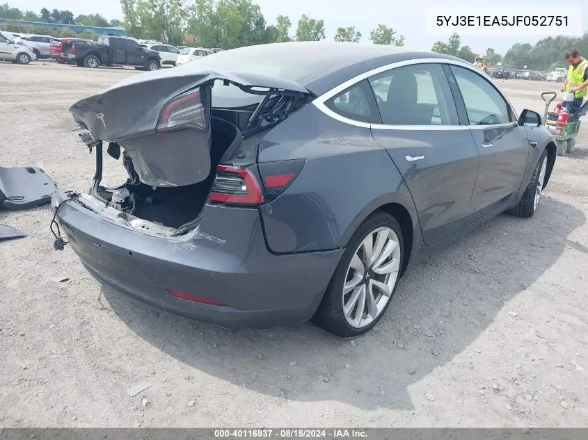 5YJ3E1EA5JF052751 2018 Tesla Model 3 Long Range/Mid Range