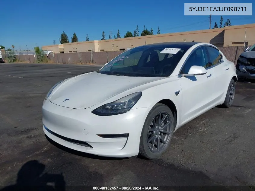 2018 Tesla Model 3 VIN: 5YJ3E1EA3JF098711 Lot: 40132457