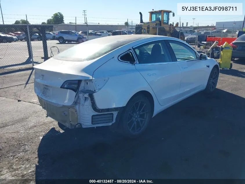 5YJ3E1EA3JF098711 2018 Tesla Model 3