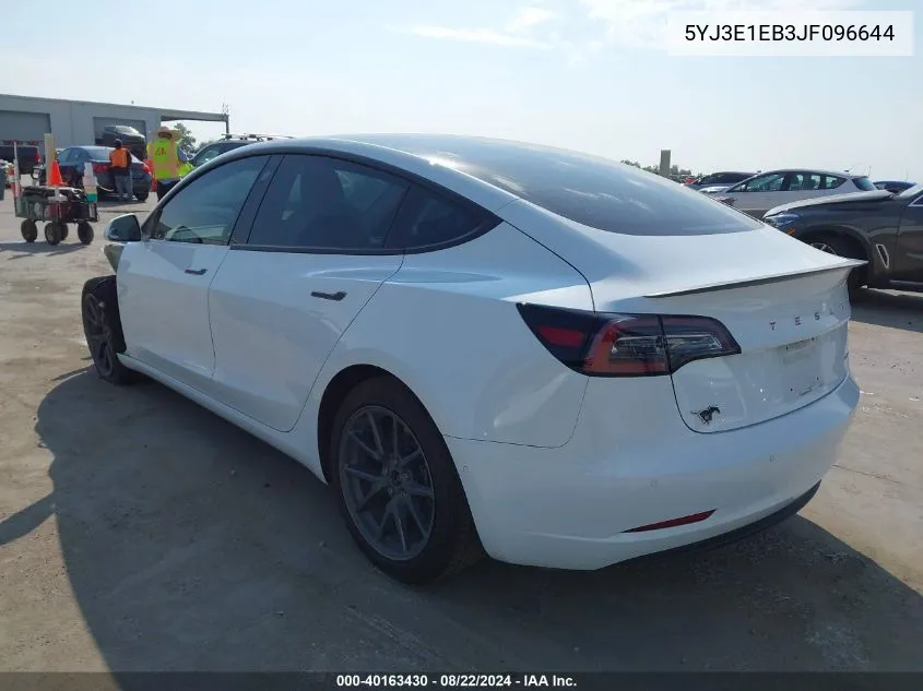 5YJ3E1EB3JF096644 2018 Tesla Model 3 Long Range/Performance