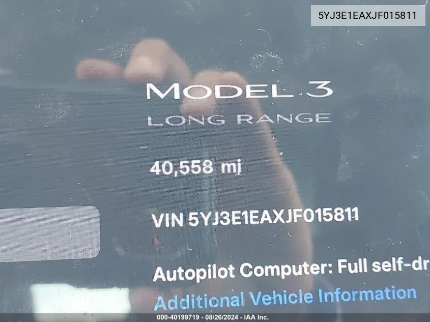 5YJ3E1EAXJF015811 2018 Tesla Model 3 Long Range/Mid Range