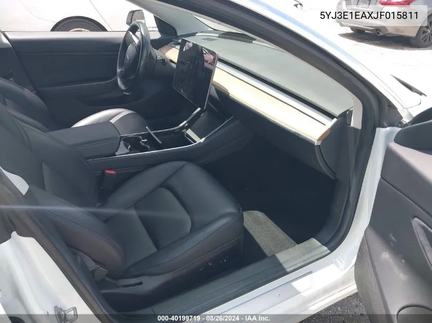 5YJ3E1EAXJF015811 2018 Tesla Model 3 Long Range/Mid Range