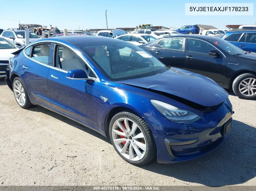 2018 Tesla Model 3 Long Range/Mid Range VIN: 5YJ3E1EAXJF178233 Lot: 40270116