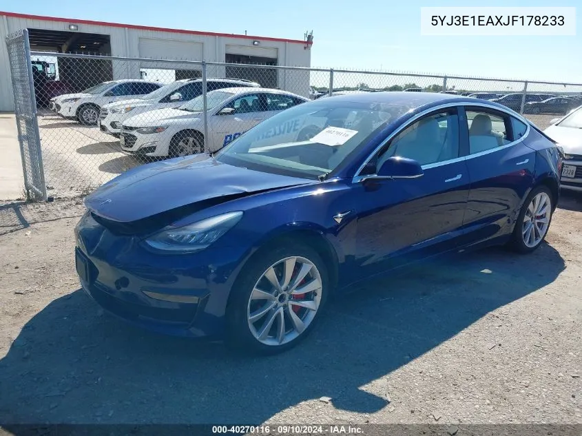 2018 Tesla Model 3 Long Range/Mid Range VIN: 5YJ3E1EAXJF178233 Lot: 40270116