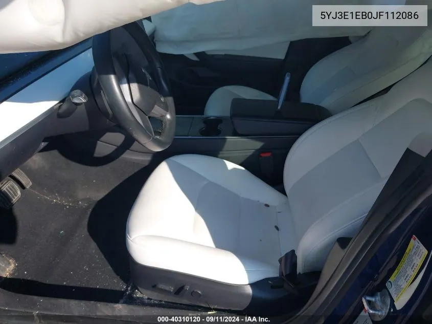 5YJ3E1EB0JF112086 2018 Tesla Model 3