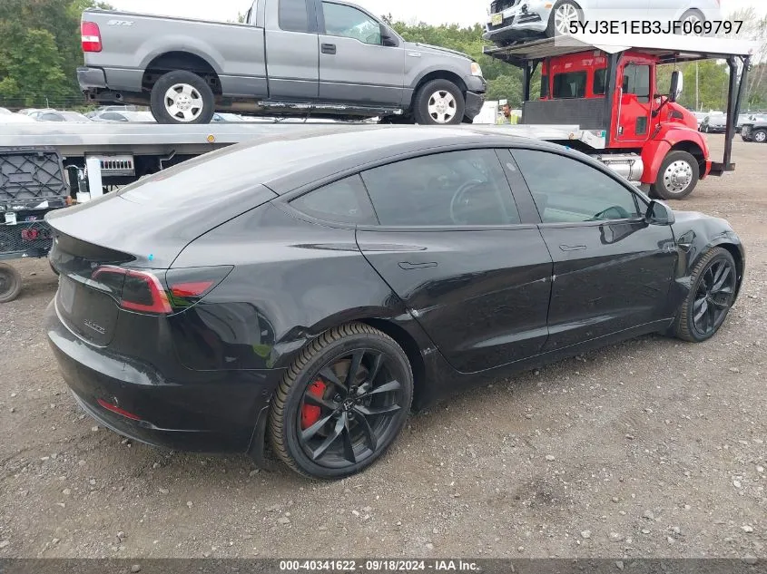 5YJ3E1EB3JF069797 2018 Tesla Model 3 Long Range/Performance