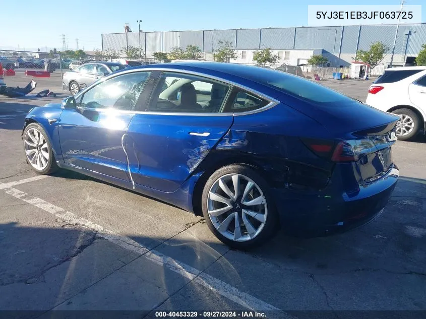 5YJ3E1EB3JF063725 2018 Tesla Model 3 Long Range/Performance