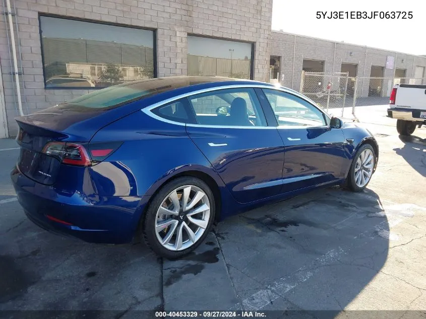 2018 Tesla Model 3 Long Range/Performance VIN: 5YJ3E1EB3JF063725 Lot: 40453329