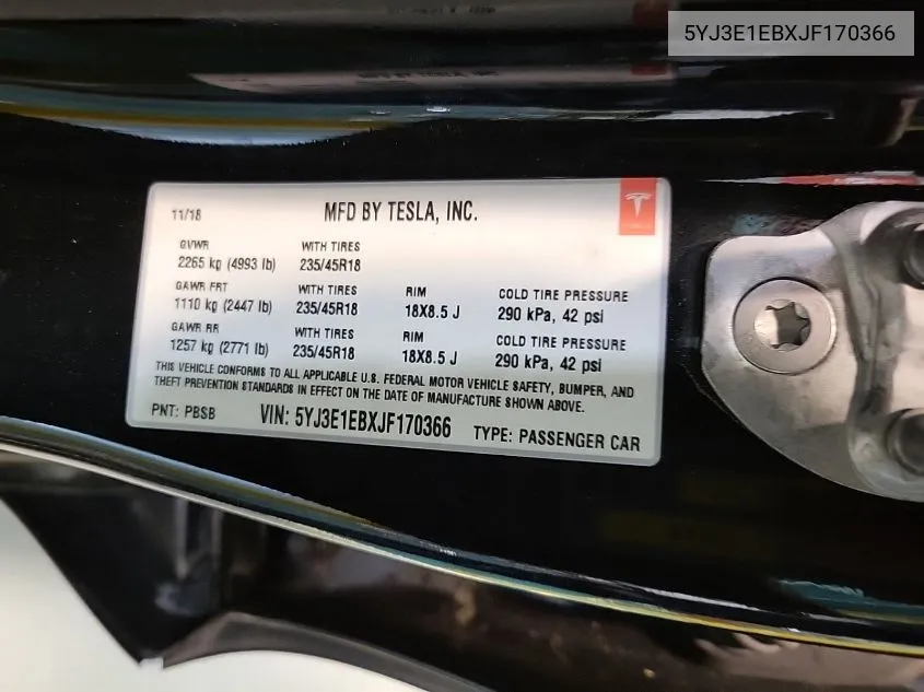 5YJ3E1EBXJF170366 2018 Tesla Model 3 Long Range/Performance