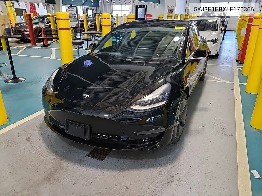 2018 Tesla Model 3 Long Range/Performance VIN: 5YJ3E1EBXJF170366 Lot: 40454284