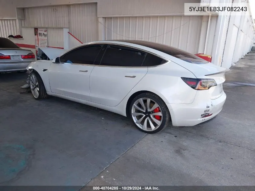 2018 Tesla Model 3 Long Range/Performance VIN: 5YJ3E1EB3JF082243 Lot: 40704285