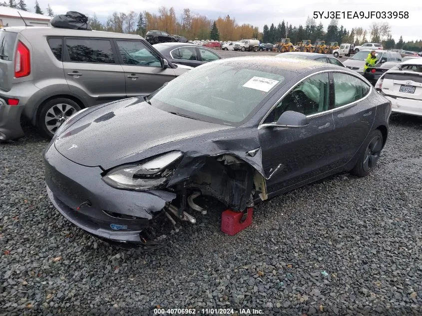 2018 Tesla Model 3 Long Range/Mid Range VIN: 5YJ3E1EA9JF033958 Lot: 40706962