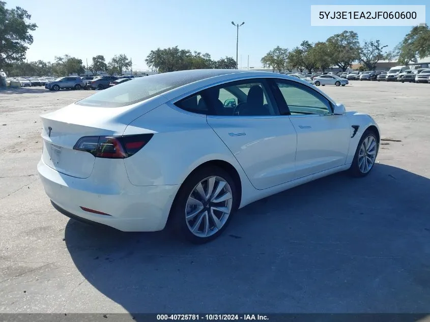 2018 Tesla Model 3 Long Range/Mid Range VIN: 5YJ3E1EA2JF060600 Lot: 40725781