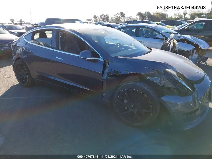 2018 Tesla Model 3 Long Range/Mid Range VIN: 5YJ3E1EAXJF044208 Lot: 40767846