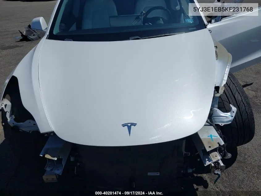 5YJ3E1EB5KF231768 2019 Tesla Model 3 Long Range/Performance