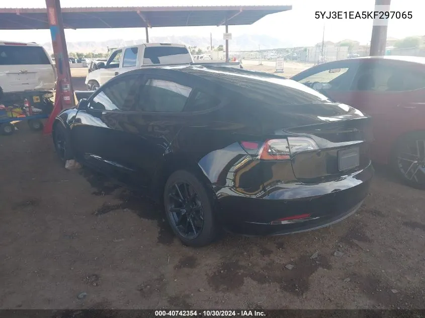 2019 Tesla Model 3 Long Range/Mid Range/Standard Range/Standard Range Plus VIN: 5YJ3E1EA5KF297065 Lot: 40742354