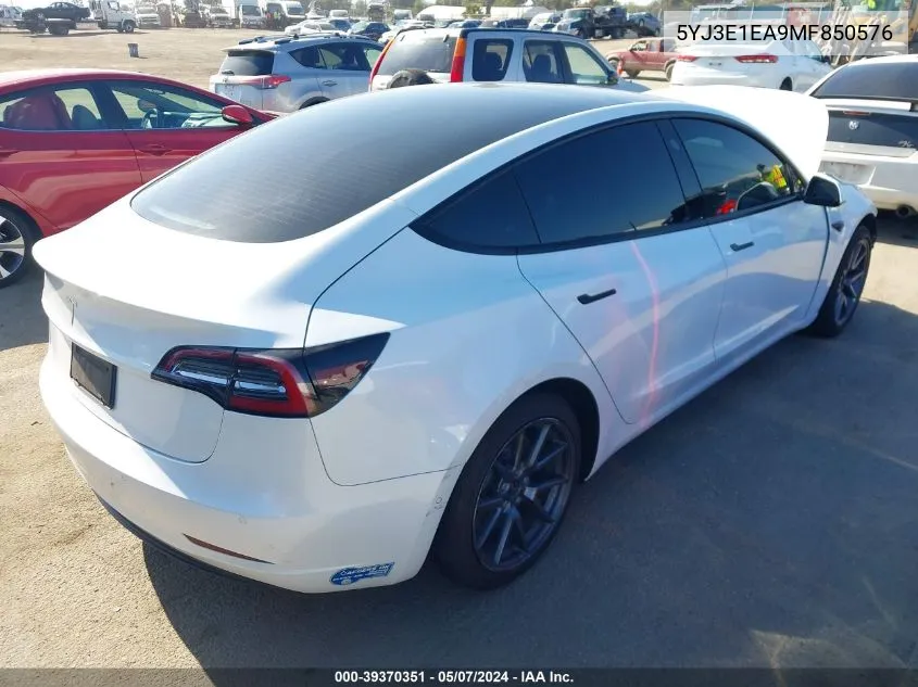 2021 Tesla Model 3 Standard Range Plus Rear-Wheel Drive VIN: 5YJ3E1EA9MF850576 Lot: 39370351