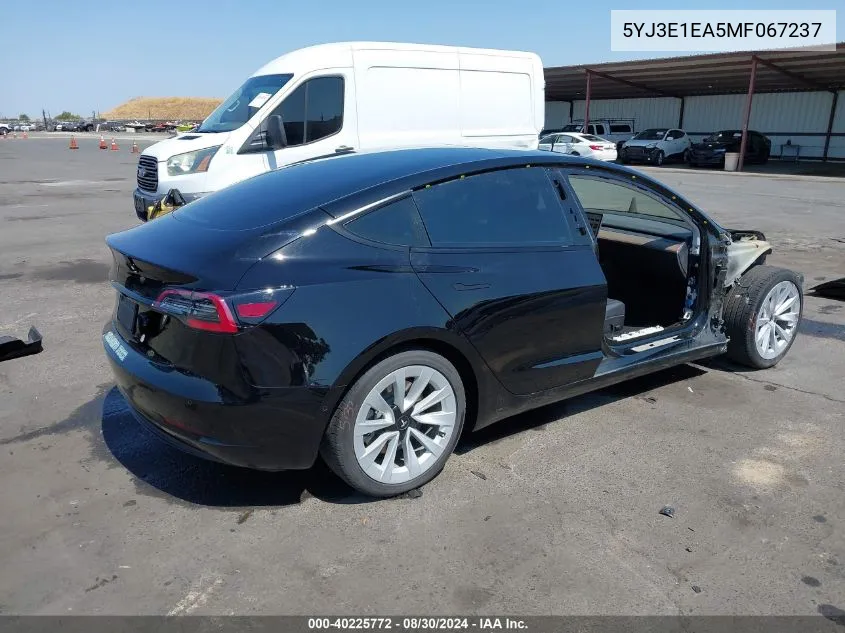 5YJ3E1EA5MF067237 2021 Tesla Model 3 Standard Range Plus Rear-Wheel Drive