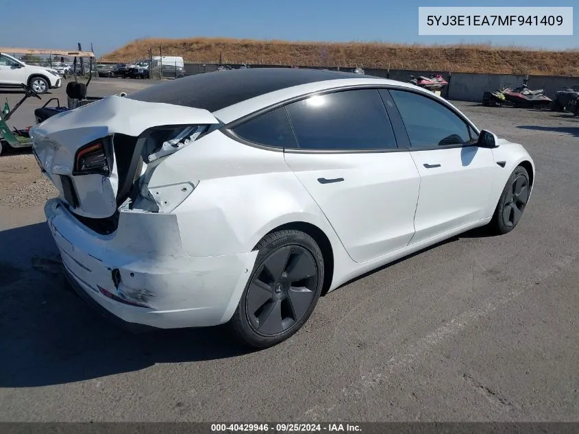 2021 Tesla Model 3 Standard Range Plus Rear-Wheel Drive VIN: 5YJ3E1EA7MF941409 Lot: 40429946