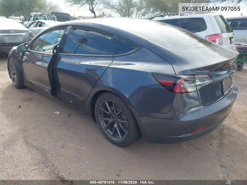 2021 Tesla Model 3 Standard Range Plus Rear-Wheel Drive VIN: 5YJ3E1EA6MF097055 Lot: 40791410