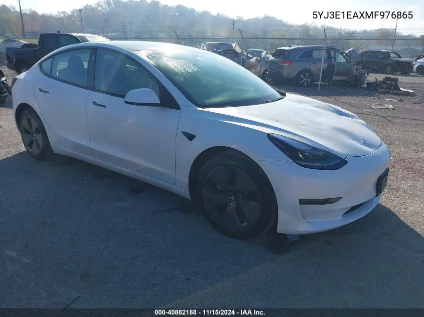 2021 Tesla Model 3 Standard Range Plus Rear-Wheel Drive VIN: 5YJ3E1EAXMF976865 Lot: 40882188