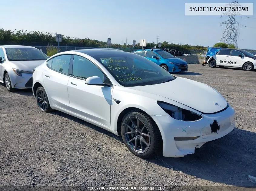 5YJ3E1EA7NF258398 2022 Tesla Model 3