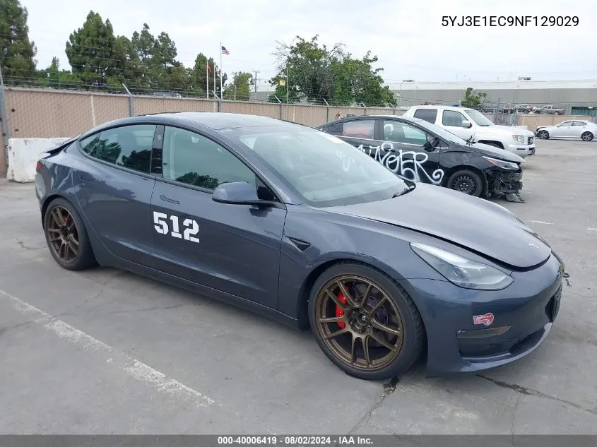 2022 Tesla Model 3 Performance Dual Motor All-Wheel Drive VIN: 5YJ3E1EC9NF129029 Lot: 40006419